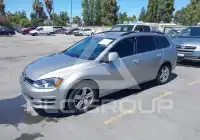 2015 Volkswagen GOLF photo