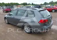 2015 Volkswagen GOLF photo