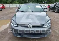 2015 Volkswagen GOLF photo