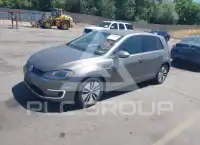2015 Volkswagen E-Golf фото