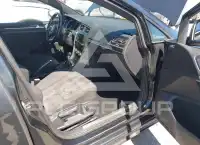 2015 Volkswagen GOLF photo