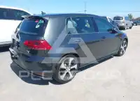 2015 Volkswagen GOLF photo