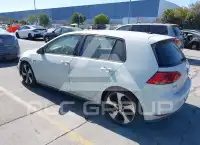 2015 Volkswagen GOLF фото