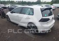 2015 Volkswagen GOLF photo