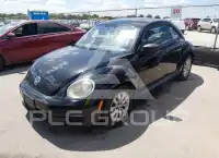 2015 Volkswagen BEETLE фото