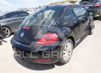2015 Volkswagen BEETLE фото