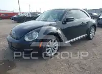 2015 Volkswagen BEETLE фото