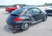 2015 Volkswagen BEETLE photo