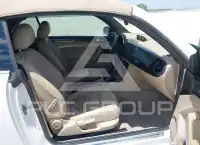 2015 Volkswagen BEETLE photo