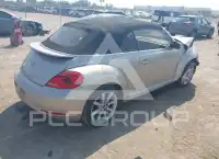 2015 Volkswagen BEETLE фото