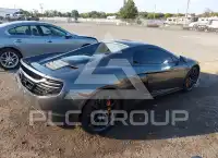 2015 McLaren 650S фото