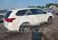 2016 Mitsubishi OUTLANDER фото