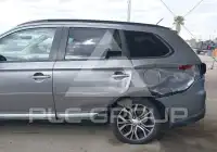 2016 Mitsubishi OUTLANDER фото