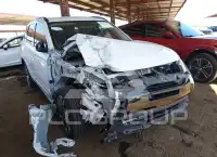 2016 Mitsubishi OUTLANDER фото