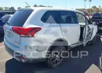 2016 Mitsubishi OUTLANDER фото