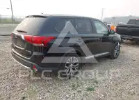 2016 Mitsubishi OUTLANDER фото