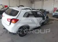 2016 Mitsubishi OUTLANDER фото