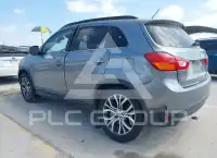 2016 Mitsubishi OUTLANDER photo