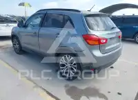 2016 Mitsubishi OUTLANDER photo