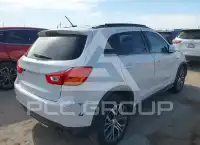 2016 Mitsubishi OUTLANDER фото