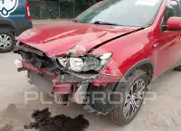 2016 Mitsubishi OUTLANDER фото