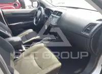 2016 Mitsubishi OUTLANDER фото
