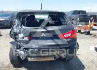 2016 Mitsubishi OUTLANDER фото