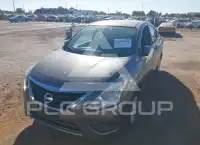 2016 Nissan VERSA photo