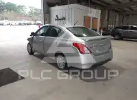 2016 Nissan VERSA photo