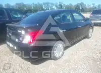 2016 Nissan VERSA photo