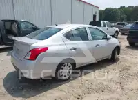 2016 Nissan VERSA photo