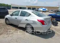 2016 Nissan VERSA photo