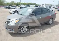 2016 Nissan VERSA photo