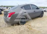2016 Nissan VERSA photo