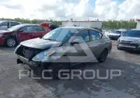 2016 Nissan VERSA photo