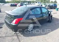 2016 Nissan VERSA photo