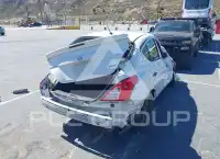 2016 Nissan VERSA фото