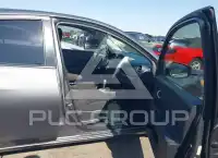 2016 Nissan VERSA фото