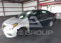 2016 Nissan VERSA photo