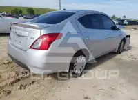 2016 Nissan VERSA photo