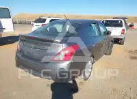 2016 Nissan VERSA photo