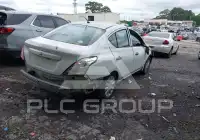 2016 Nissan VERSA photo