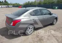 2016 Nissan VERSA photo