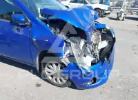 2016 Nissan VERSA фото