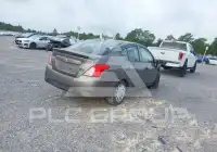 2016 Nissan VERSA фото