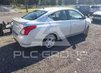 2016 Nissan VERSA photo