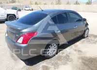 2016 Nissan VERSA photo