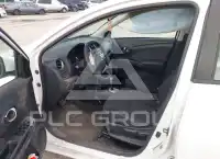 2016 Nissan VERSA photo
