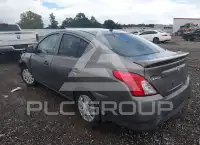 2016 Nissan VERSA photo