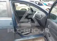 2016 Nissan VERSA photo